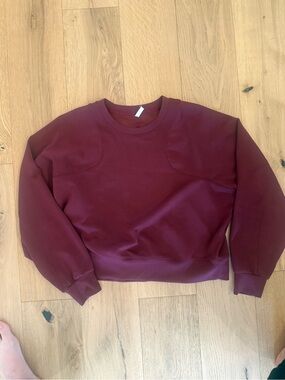 Maroon Crewneck Sweatshirt halara M